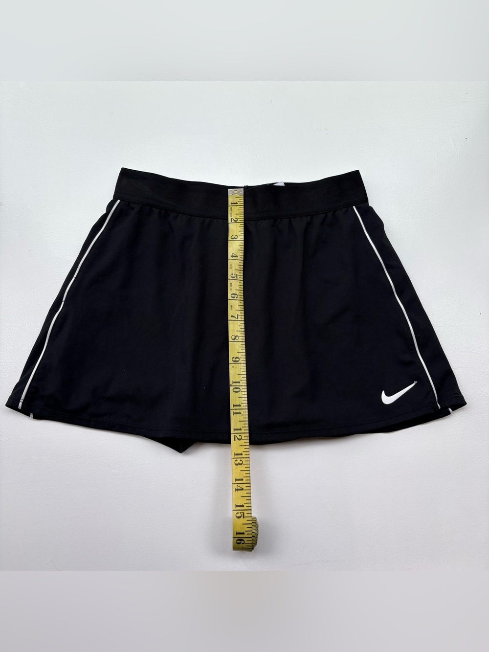 Nike Black Skort with White Piping - Picture 3 of 7